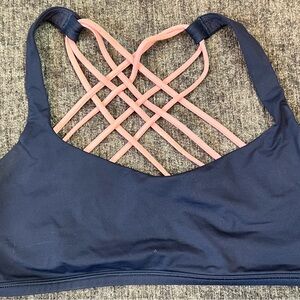 Lululemon free to be wild bra